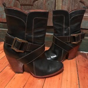 Frye Andrea mid leather boots size 6